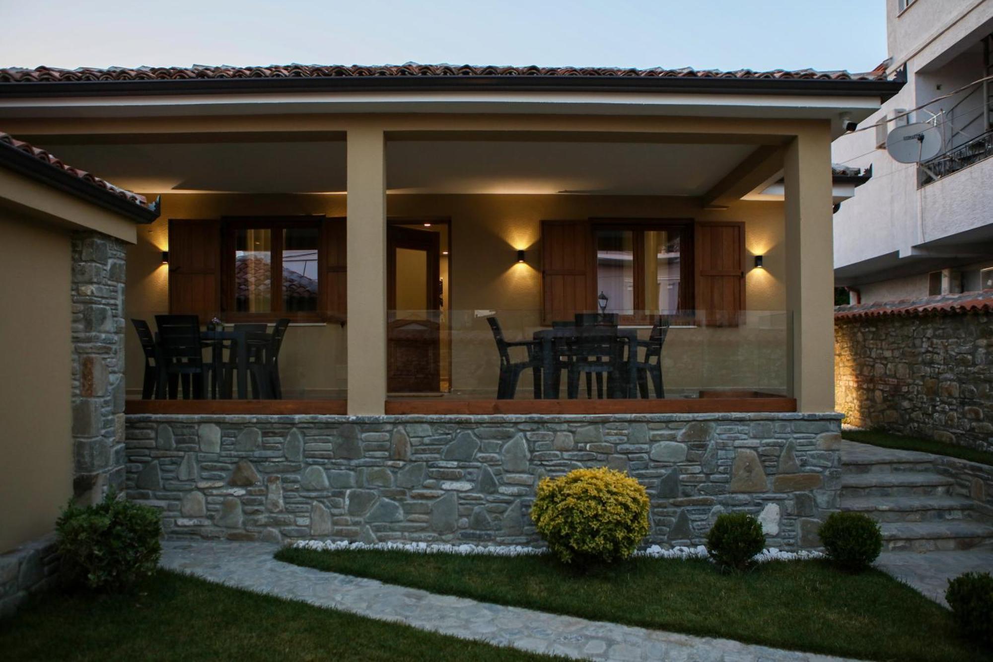 Zoi A To Remember I Located Inside The Castle Of Elbasan, On A Historic Road Via Egnatia I Homemade Breakfast Hotel Elbasan