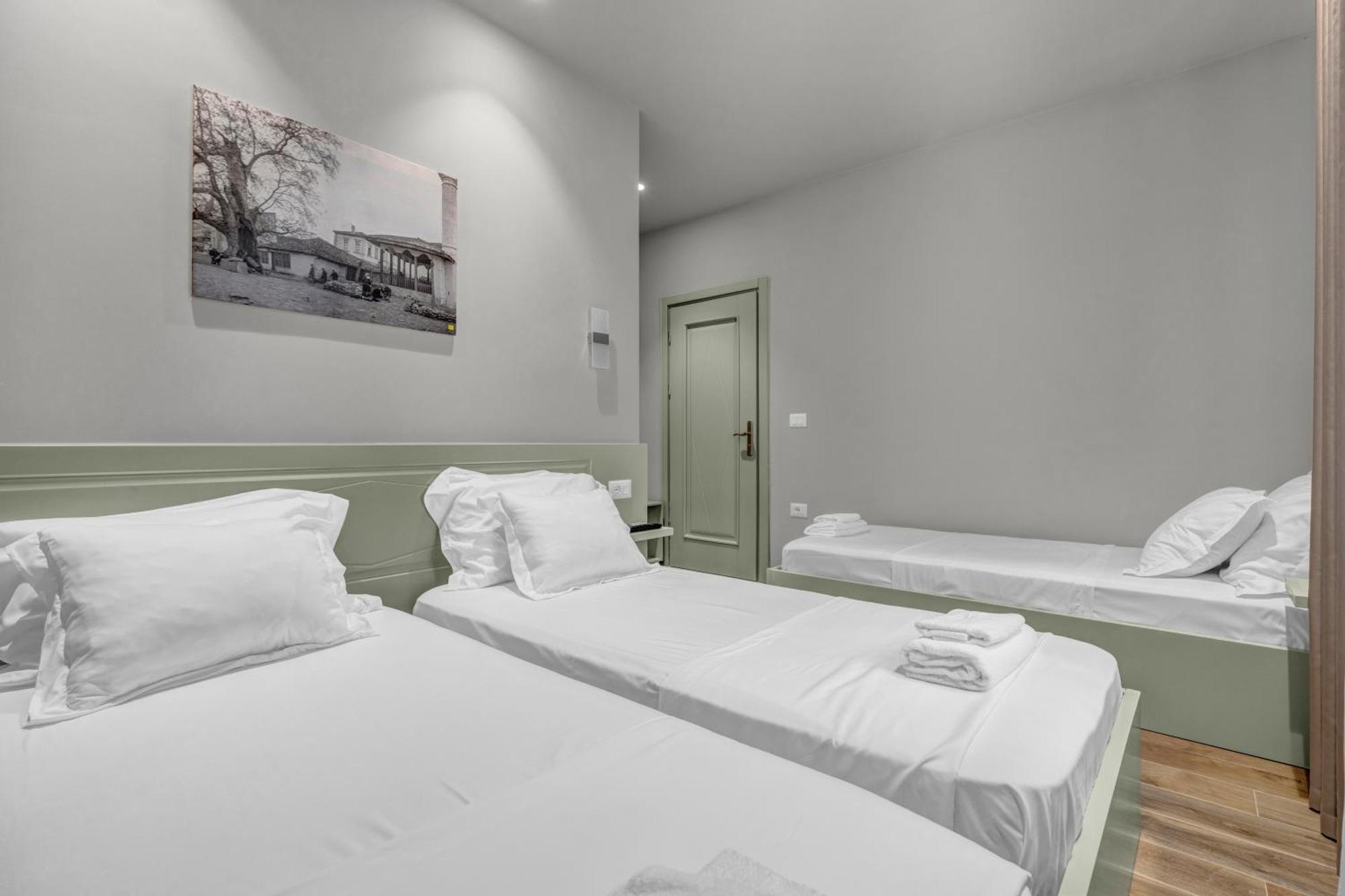 Zoi A To Remember I Located Inside The Castle Of Elbasan, On A Historic Road Via Egnatia I Homemade Breakfast Hotel Elbasan